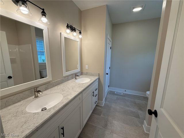 1227 Bell Road, Chagrin Falls, OH 44022