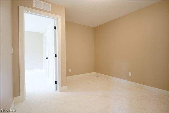 1227 Bell Road, Chagrin Falls, OH 44022