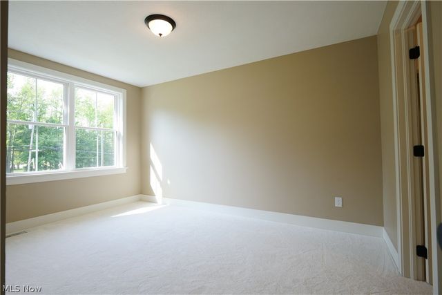 1227 Bell Road, Chagrin Falls, OH 44022