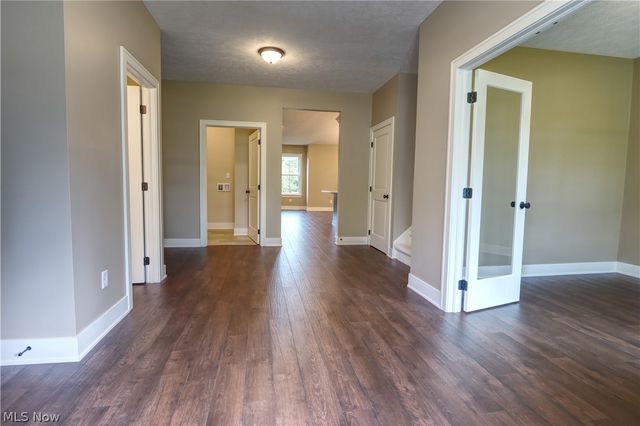 1227 Bell Road, Chagrin Falls, OH 44022