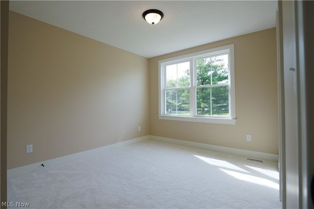 1227 Bell Road, Chagrin Falls, OH 44022