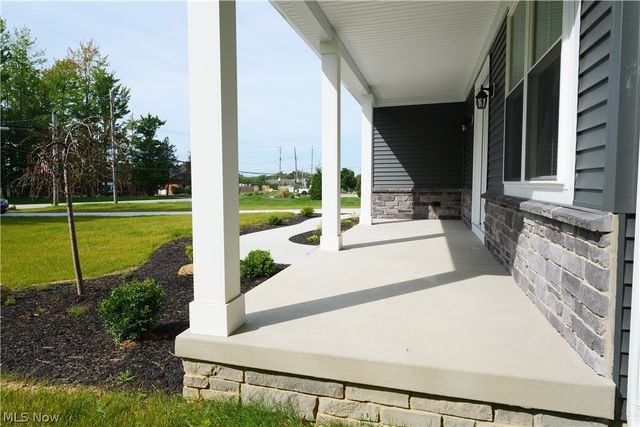 1227 Bell Road, Chagrin Falls, OH 44022