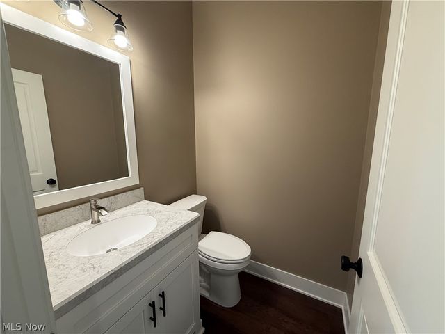 1227 Bell Road, Chagrin Falls, OH 44022