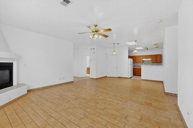 235 Glenridge Park Lane NE, Albuquerque, NM 87123