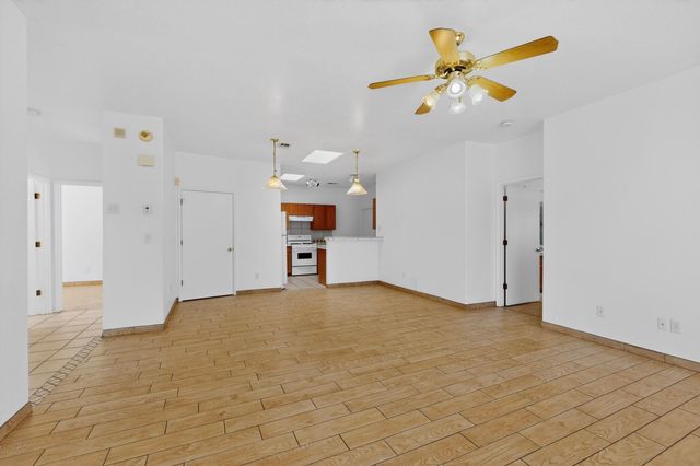 235 Glenridge Park Lane NE, Albuquerque, NM 87123