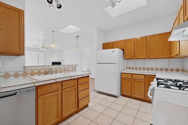 235 Glenridge Park Lane NE, Albuquerque, NM 87123