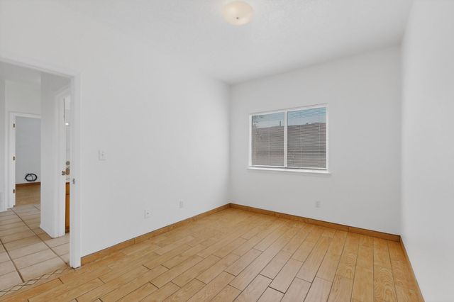 235 Glenridge Park Lane NE, Albuquerque, NM 87123