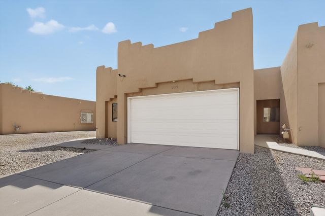 235 Glenridge Park Lane NE, Albuquerque, NM 87123