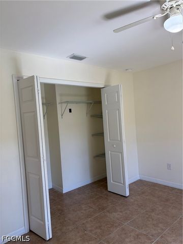 1117 SW 8th PL, Cape Coral, FL 33991
