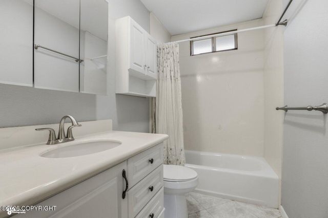 3604 E 18 Avenue, Anchorage, AK 99508
