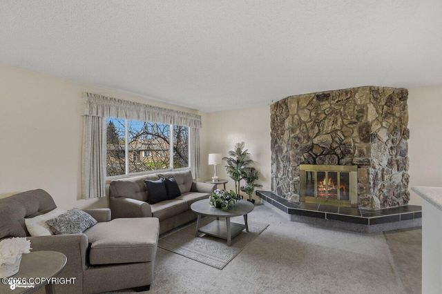 3604 E 18 Avenue, Anchorage, AK 99508