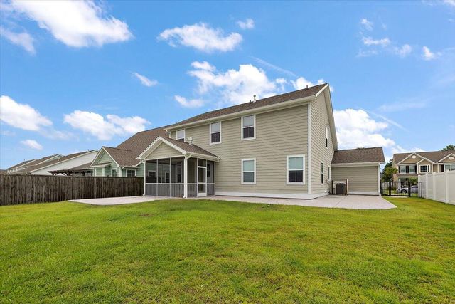 656 Yellow Leaf Lane, Summerville, SC 29486