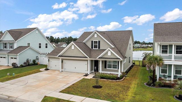 656 Yellow Leaf Lane, Summerville, SC 29486