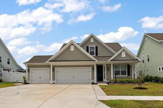 656 Yellow Leaf Lane, Summerville, SC 29486