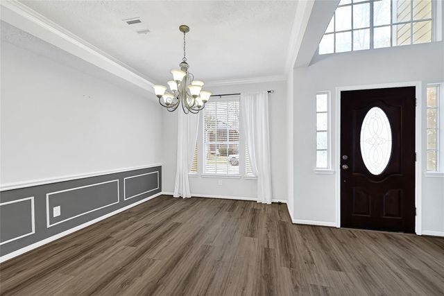 16215 Cairngorm Avenue, Houston, TX 77095