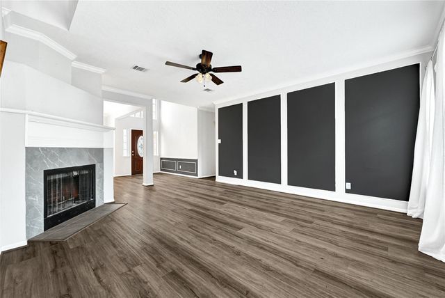 16215 Cairngorm Avenue, Houston, TX 77095