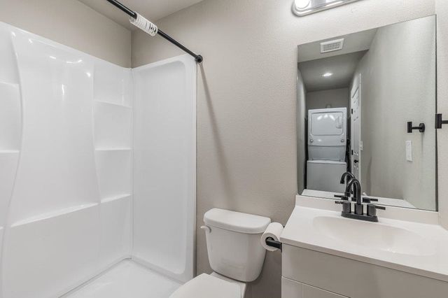 218 E Baldwin Ave, Spokane, WA 99207