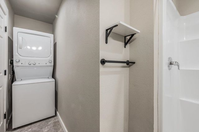 218 E Baldwin Ave, Spokane, WA 99207