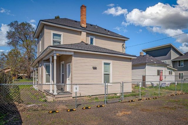 218 E Baldwin Ave, Spokane, WA 99207