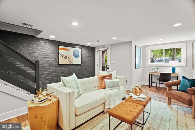 131 S ST NW, Washington, DC 20001