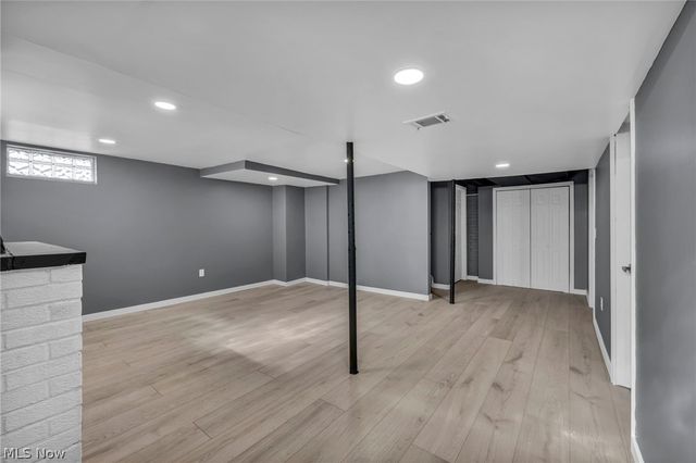 800 Independence Avenue, Akron, OH 44310