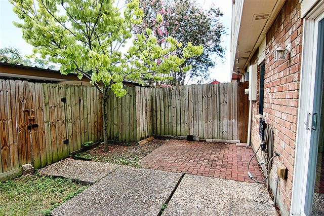 1349 Country Place Drive, Houston, TX 77079