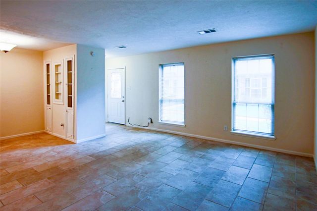 1349 Country Place Drive, Houston, TX 77079