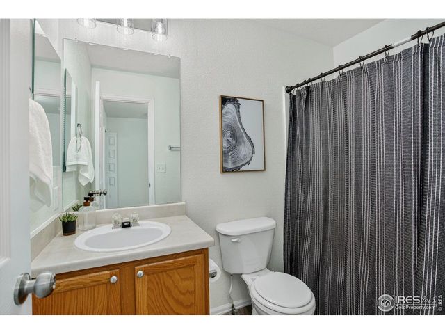 5605 Mount Sanitas Ave, Longmont, CO 80503
