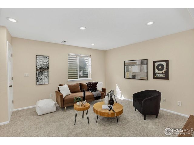 5605 Mount Sanitas Ave, Longmont, CO 80503