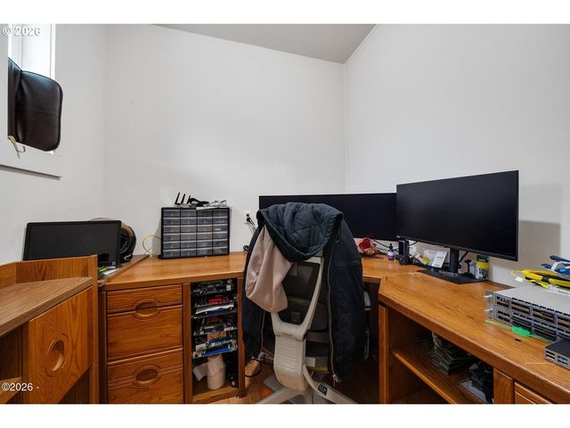 1202 N 1ST Ave, Rockaway Beach, OR 97136