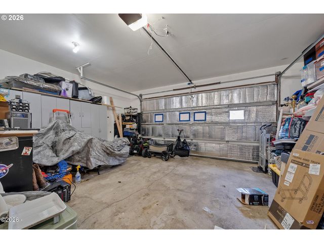 1202 N 1ST Ave, Rockaway Beach, OR 97136