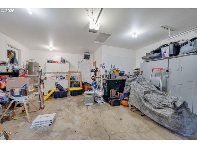 1202 N 1ST Ave, Rockaway Beach, OR 97136