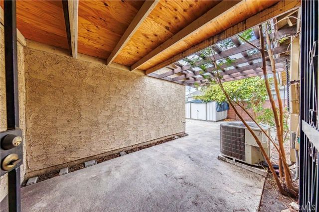 11332 Strathern, Sun Valley, CA 91352