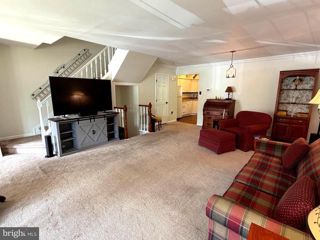 1051 BRAMBLEWOOD CT, Pottstown, PA 19464