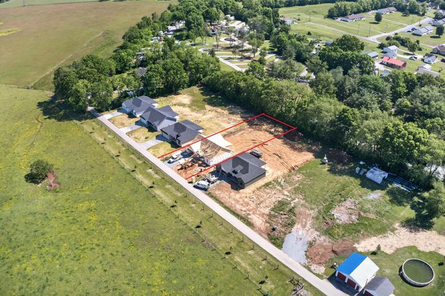 133 Maude Lane, Harrodsburg, KY 40330