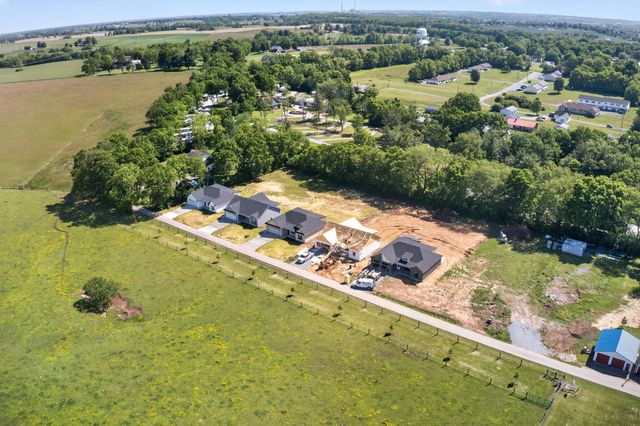 133 Maude Lane, Harrodsburg, KY 40330