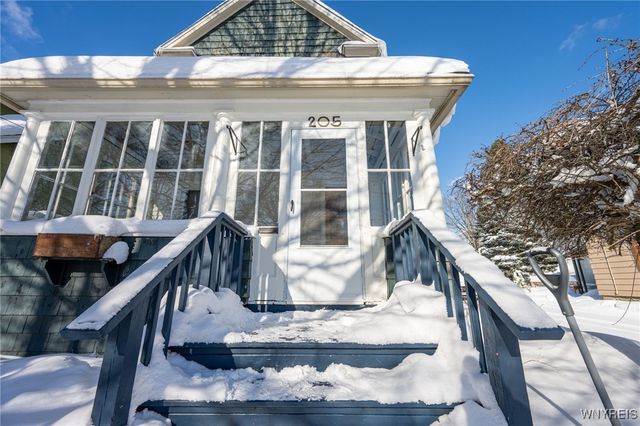 205 Maple Avenue, Hamburg, NY 14075