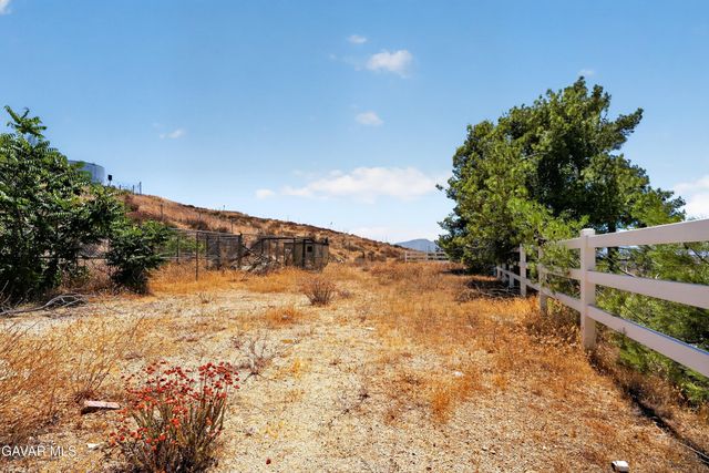 5145 Corradi, Acton, CA 93510