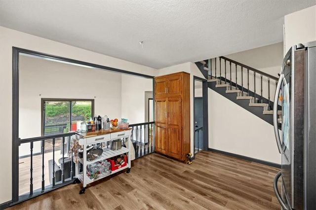 14609 Laquinta Drive, Grandview, MO 64030