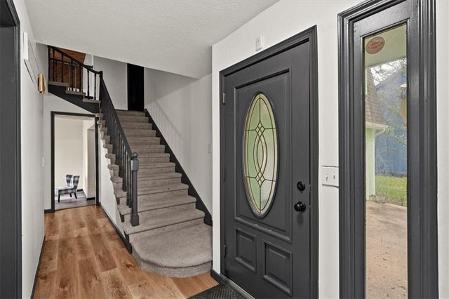 14609 Laquinta Drive, Grandview, MO 64030
