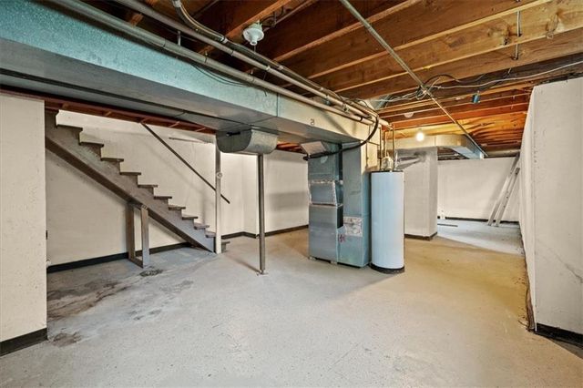 14609 Laquinta Drive, Grandview, MO 64030