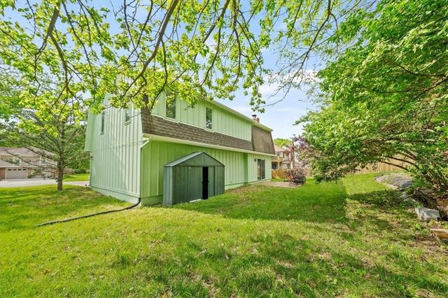 14609 Laquinta Drive, Grandview, MO 64030