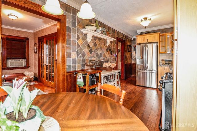 544 W Meadow Avenue W, Rahway, NJ 07065