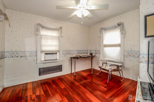 544 W Meadow Avenue W, Rahway, NJ 07065