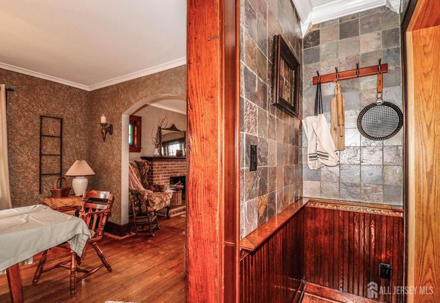 544 W Meadow Avenue W, Rahway, NJ 07065