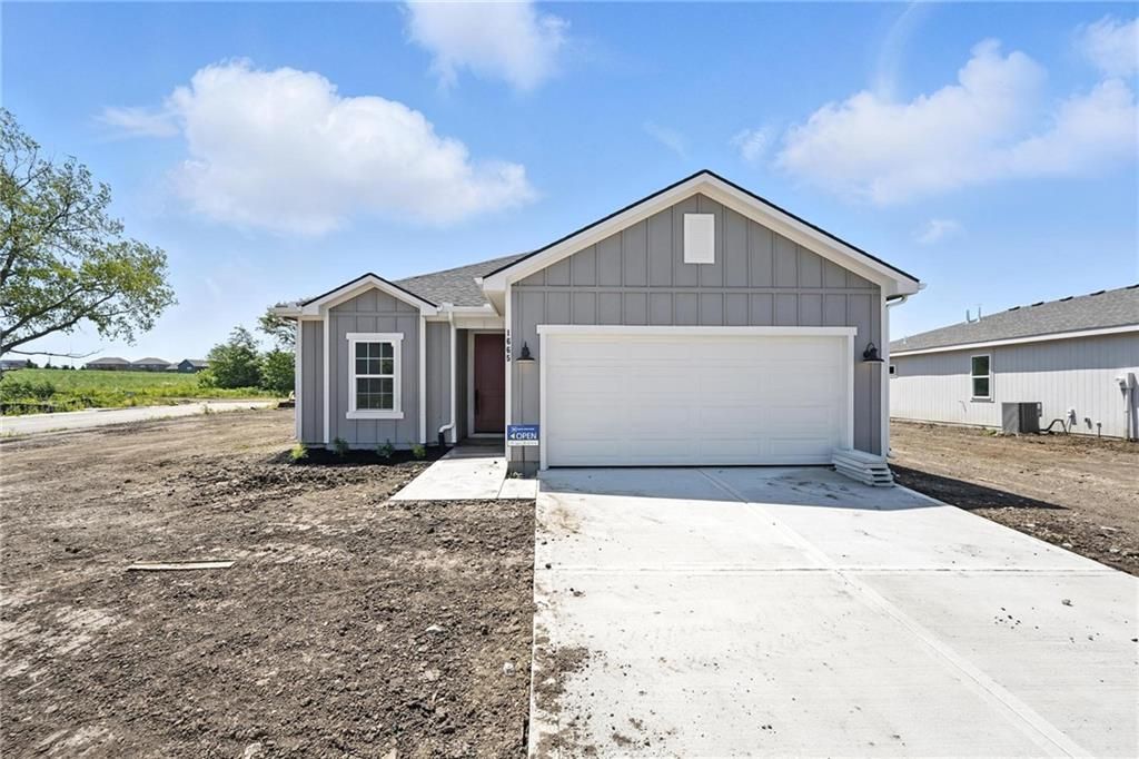 17694 Jubilee Street, Gardner, KS 66030