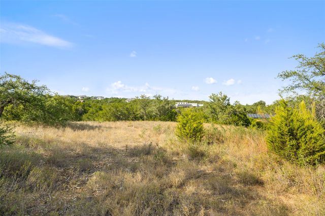 19718 Fig Bluff LN, Spicewood, TX 78669