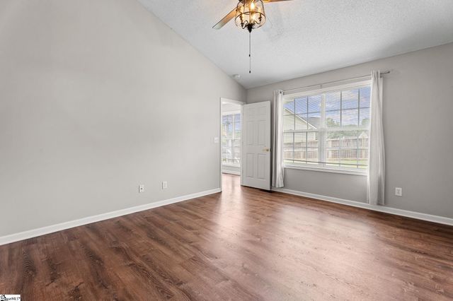 500 Lake Lennox Drive, Simpsonville, SC 29681