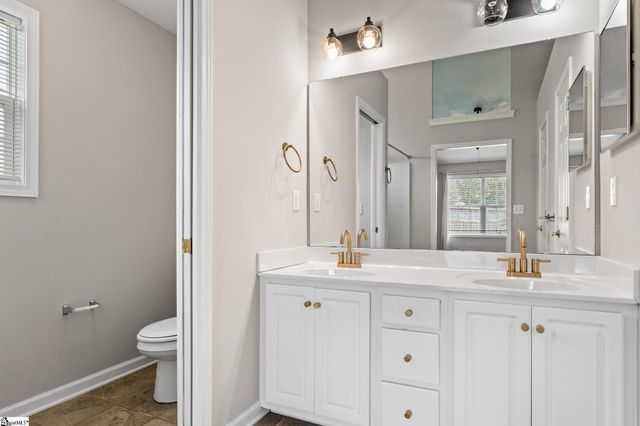 500 Lake Lennox Drive, Simpsonville, SC 29681