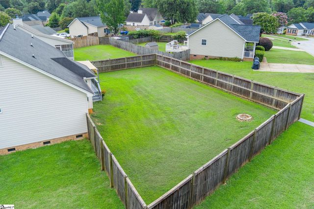 500 Lake Lennox Drive, Simpsonville, SC 29681